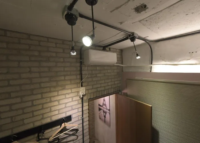 ゲストハウス Inno & Bar Hongdae 2*